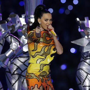 Katy Perry's FULL Pepsi Super Bowl XLIX Halftime Show! 的头像