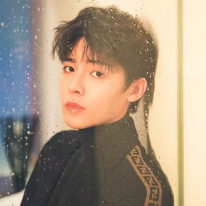 Avatar for 侯明昊