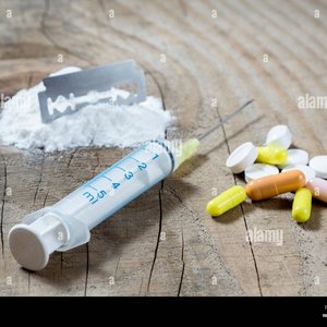 DRUGZZZ