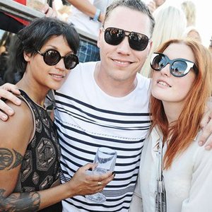 Tiesto feat. Icona Pop 的头像