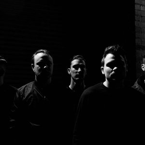 Death in Bloom 的头像