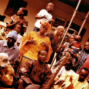 Toumani Diabaté's Symmetric Orchestra photo provided by Last.fm