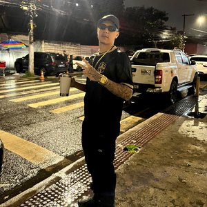 VEM PODE VIM QUEBRANDO TUDO