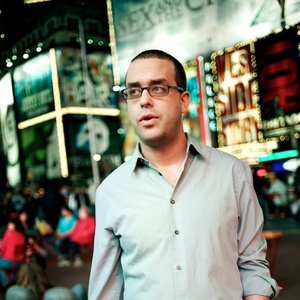 Joe DeRosa 的头像