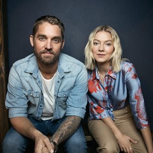 Astrid S, Brett Young 的头像