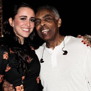 Изображение для 'Gilberto Gil e Roberta Sá'