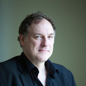 Simon Scarrow 的头像