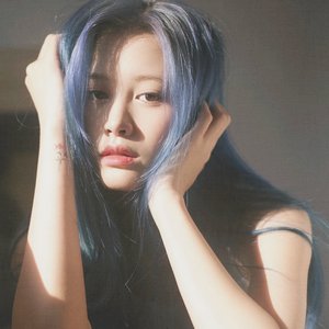Fyeqoodgurl 的头像