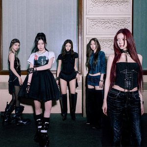 ITZY 的头像