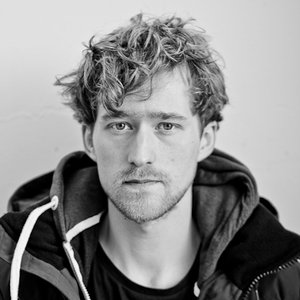 Dan Nicholls 的头像