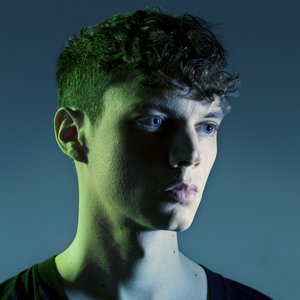 Francesco Tristano 的头像