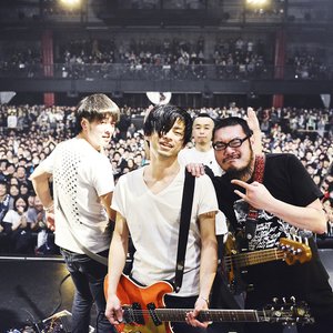 the band apart (naked) 的头像