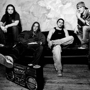 E.Town Concrete photo provided by Last.fm