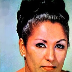 'Ramona Galarza'の画像