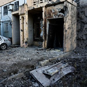[NEED HELP​!​] War in Ukraine. Read description!