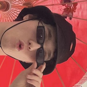 Avatar for Meyem