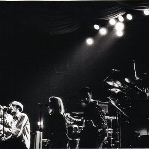 16 Tambourines 的头像