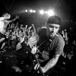 30footFALL photo provided by Last.fm