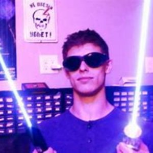 styropyro 的头像