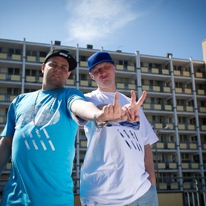 Warszafski Deszcz 的头像