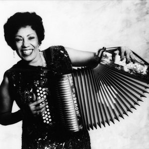 Queen Ida and Her Zydeco Band 的头像