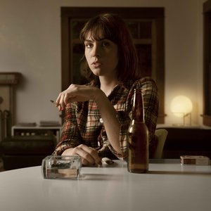 Emma Ruth Rundle のアバター