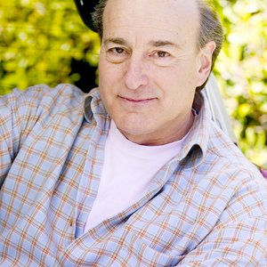 Peter Friedman 的头像