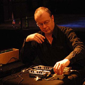 Fabrice Charles / Michel Doneda / Günter Müller 的头像