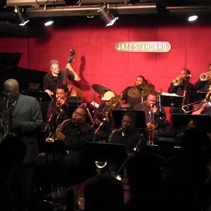Oliver Lake Big Band 的头像