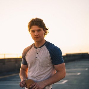 David Pugh 的头像