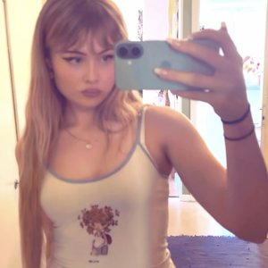 Saga Faye 的头像