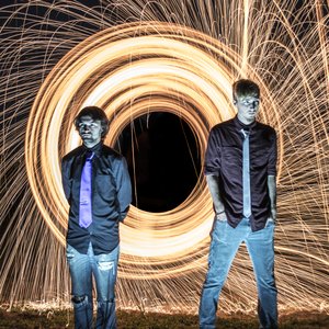 Ellesello için avatar