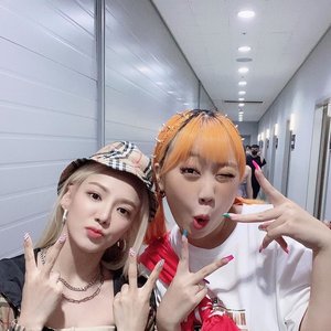 Avatar for HYOYEON & LEE YOUNG JI