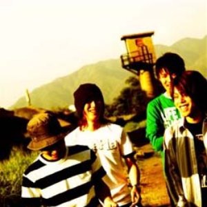 Under Tripper 的头像