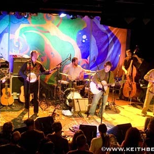 Railroad Earth photo provided by Last.fm