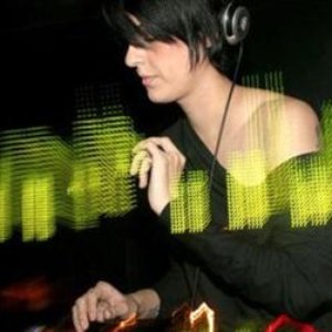 DJ Ana Flávia 的头像