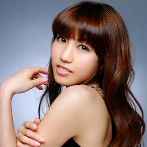 白石涼子 photo provided by Last.fm