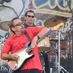Steve Copeland & Raging Sun 的头像