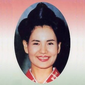 饒辺愛子 için avatar