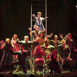 Cast From Deaf West Spring Awakening 的头像