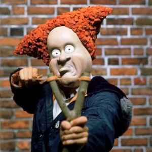 angry kid 的头像
