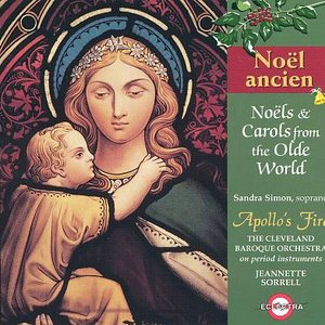 Noels & Carols From The Olde World