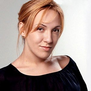 Sandrine François için avatar