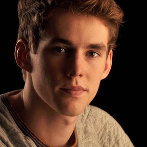 Lost Frequencies Feat. Easton Corbin 的头像