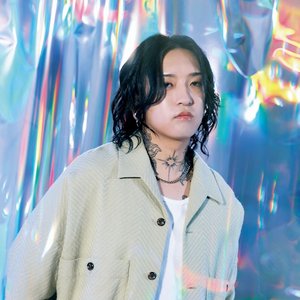 ayase 的头像