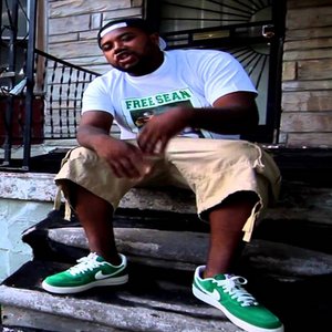 Green Guy Rizzy 的头像