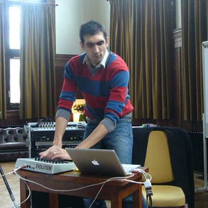 Tarek Atoui 的头像