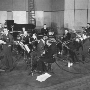 Harry Leader And His Orchestra 的头像