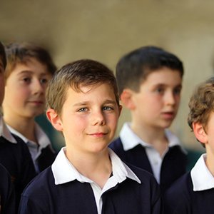 Изображение для 'Les petits chanteurs de Sainte-Croix de Neuilly'