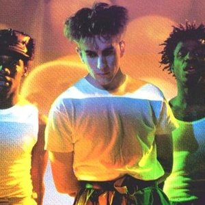 Fun Boy Three のアバター